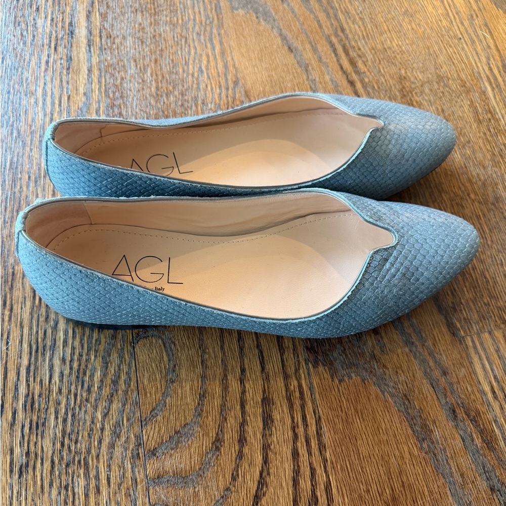AGL Mimosa Snake Embossed Ballet Flat - Picture 4 of 7
